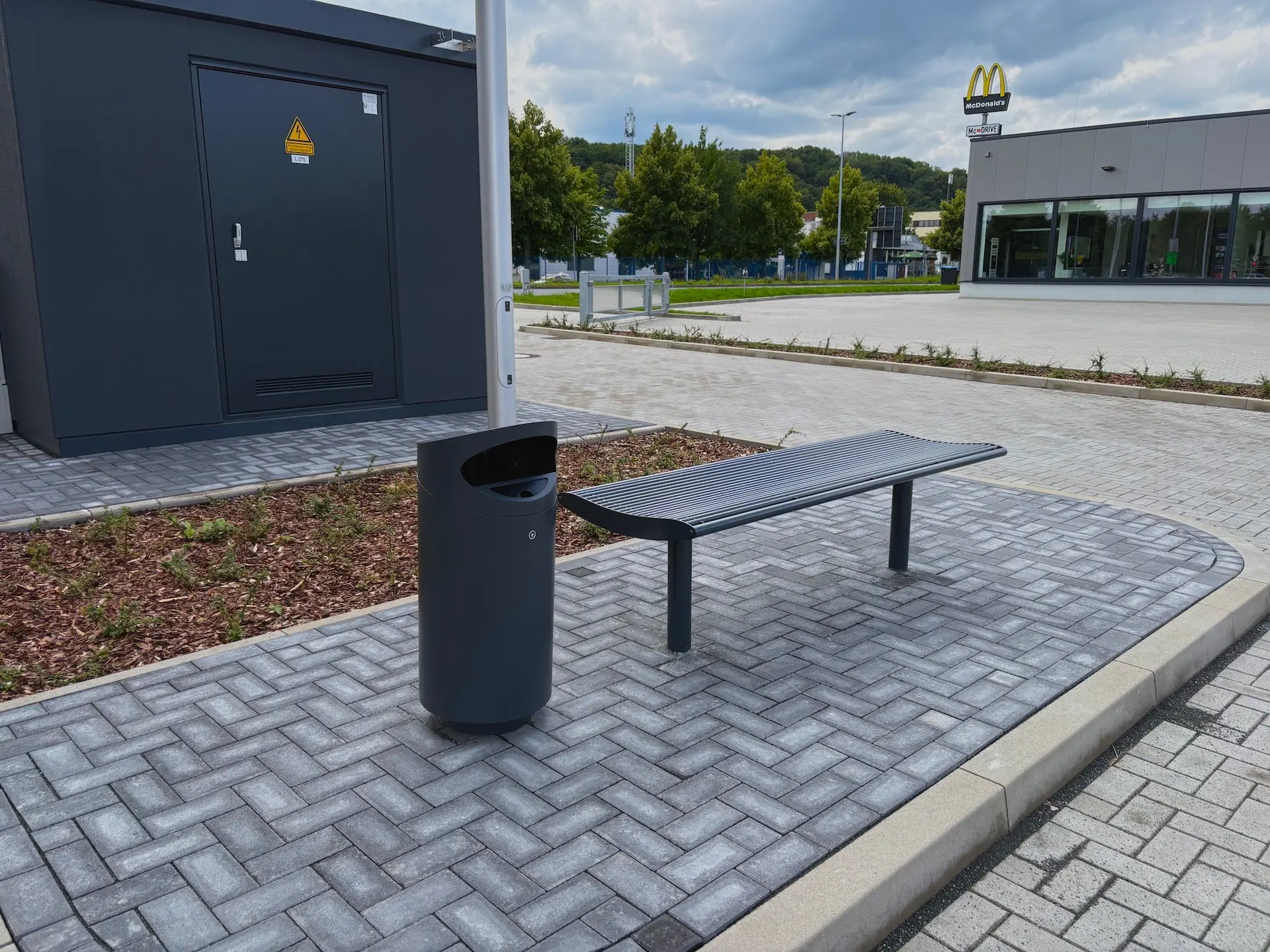Möglichkeiten zum ausruhen von der Fahrt und während des Ladens